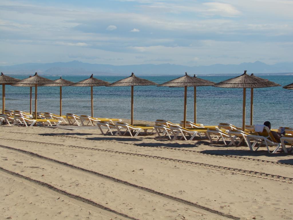 Apartament Pinada Beach La Mata  Bilik gambar
